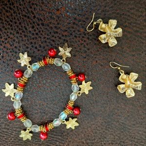 Poinsettia Christmas hoilday stretchy bracelet and earrings set